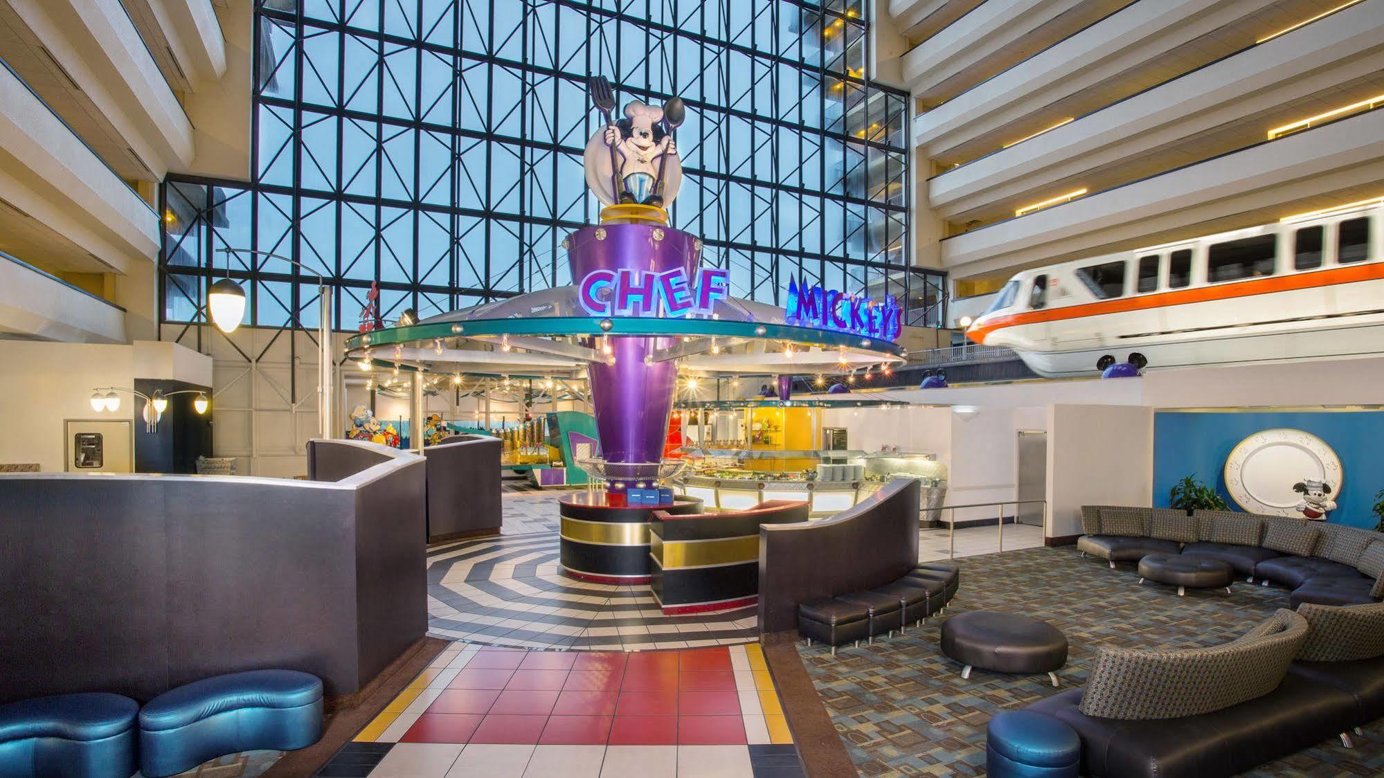 ‪‪Disney's Contemporary Resort‬‬  بحيرة بوينا فيستا المظهر الخارجي الصورة